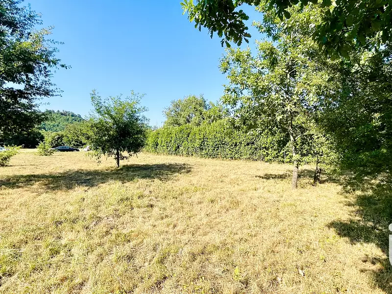 Terrain, 1 205 m²