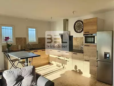 Maison, 220 m²