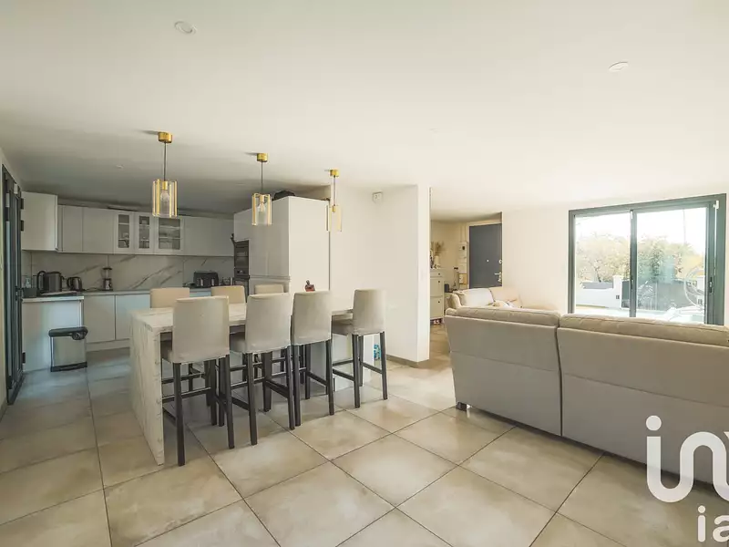 Maison, 130 m²