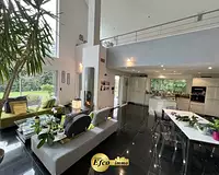 Maison, 297 m²
