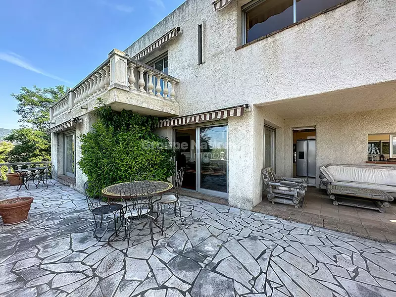 Maison, 144 m²