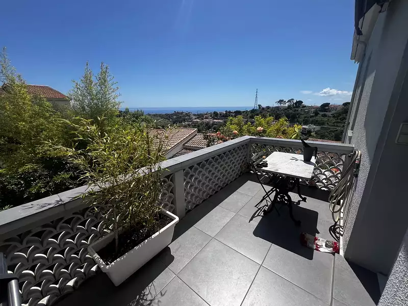 Maison, 220 m²