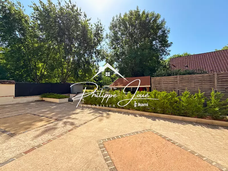 Maison, 260 m²