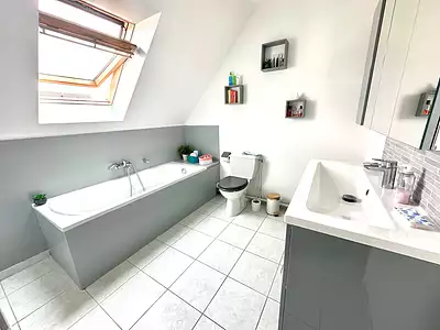 Maison, 122 m²