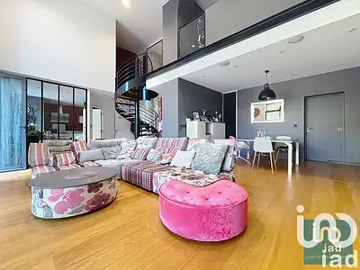 Maison, 306 m²