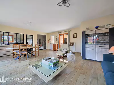 Maison, 220 m²
