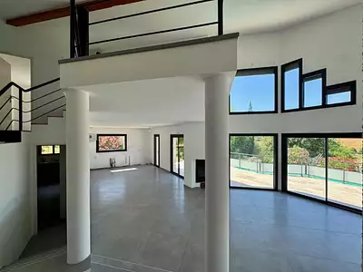 Maison, 175 m²