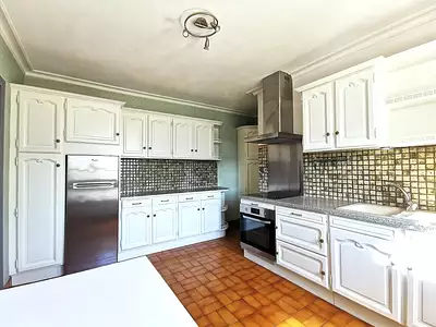Maison, 143 m²