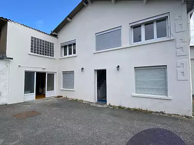 Maison, 490 m²
