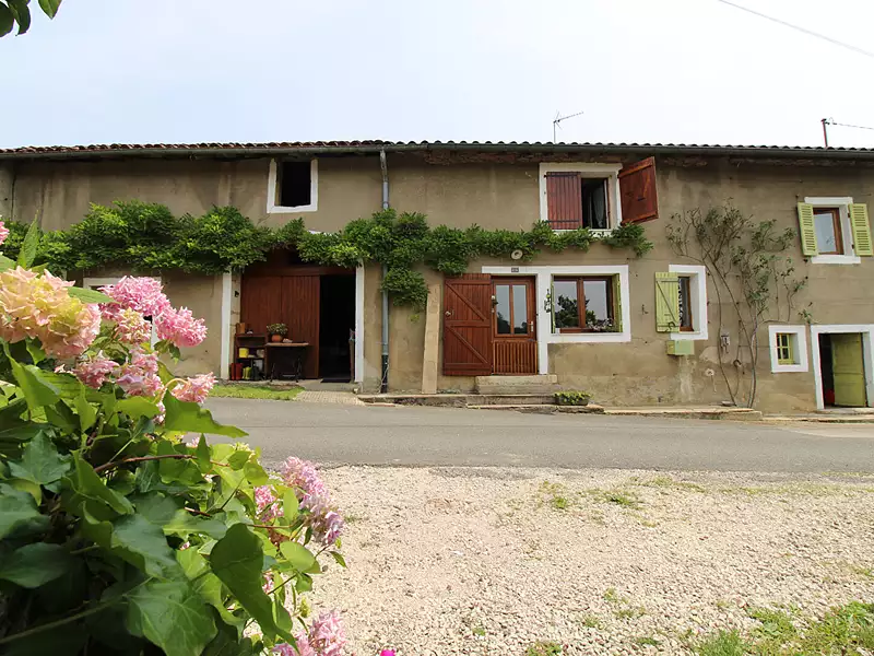 Maison, 176 m²