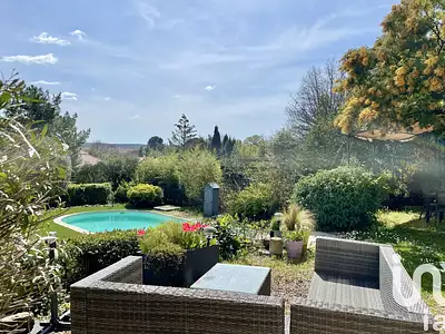 Maison, 161 m²