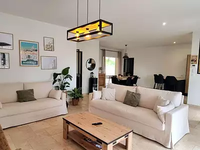 Maison, 115 m²