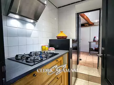 Maison, 195 m²