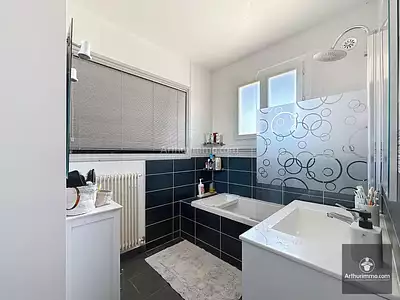 Maison, 310 m²