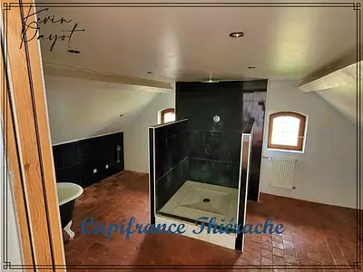Maison, 347 m²