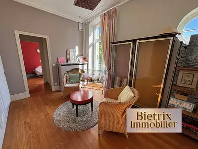 Maison, 365 m²