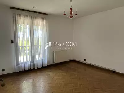 Maison, 639 m²