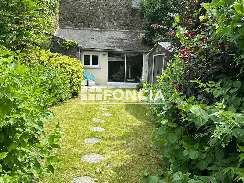 Maison, 274 m²