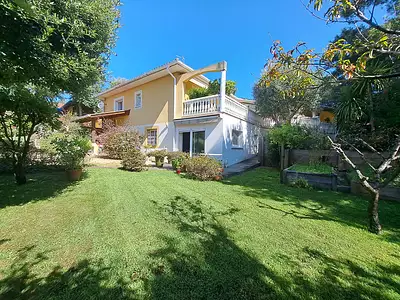 Maison, 248 m²