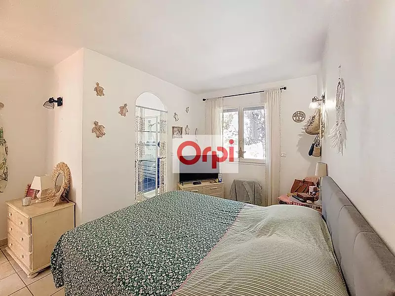Maison, 176 m²