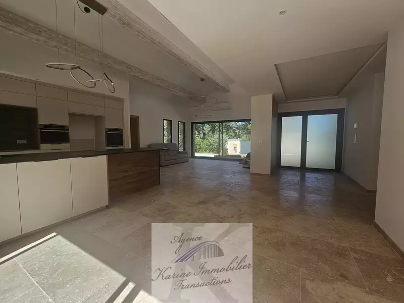 Maison, 135 m²