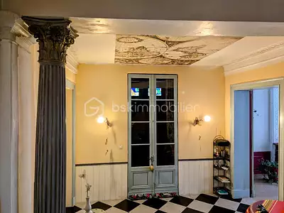 Maison, 250 m²