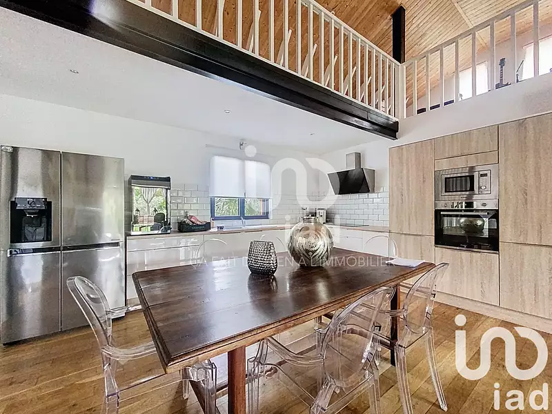 Maison, 165 m²