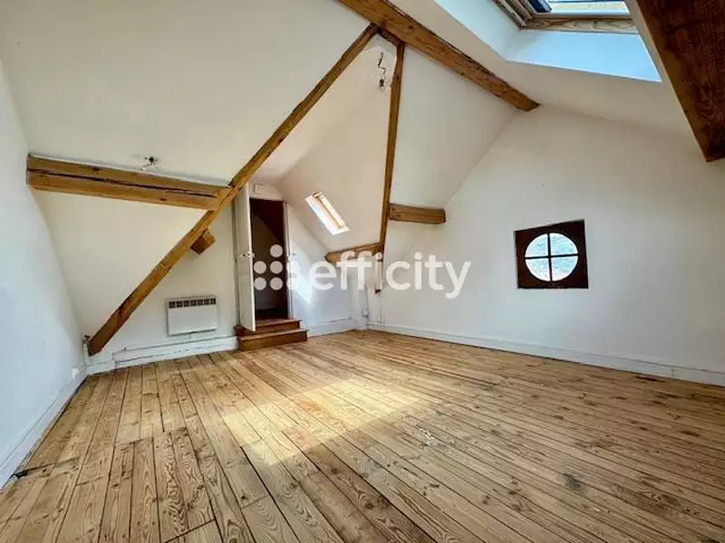 Maison, 270 m²