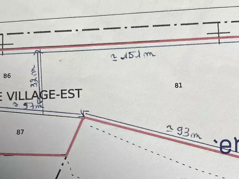 Terrain, 7 323 m²