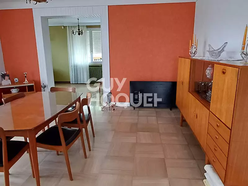 Maison, 185 m²