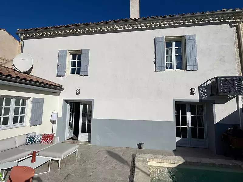 Maison, 166 m²