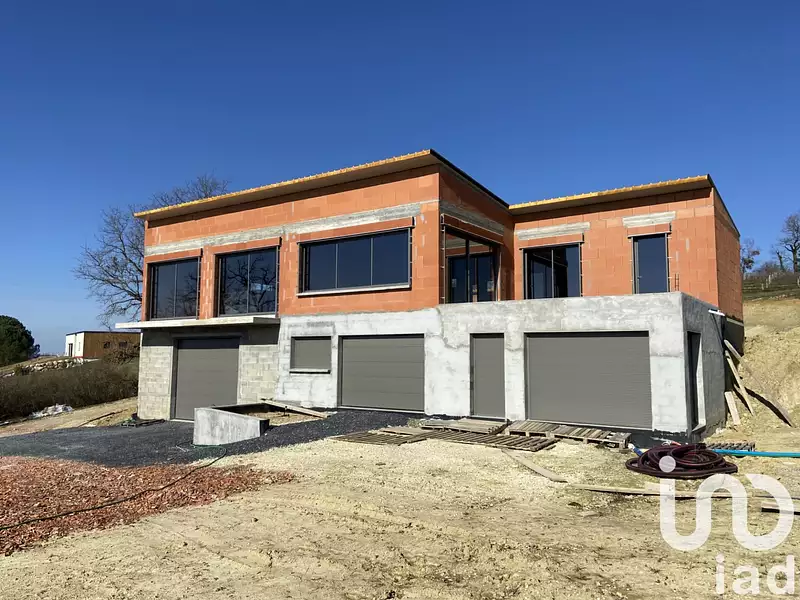 Maison, 162 m²