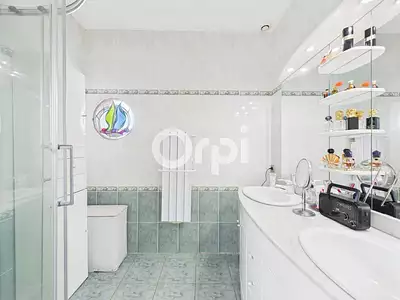 Maison, 138 m²