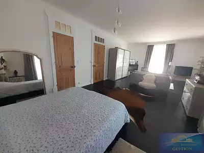Maison, 236 m²