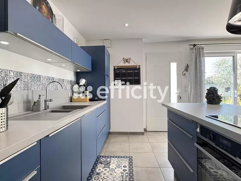 Maison, 94 m²