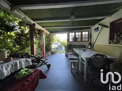 Maison, 275 m²