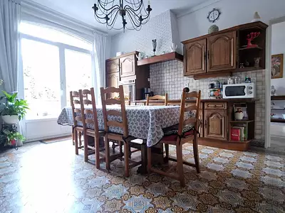 Maison, 191 m²