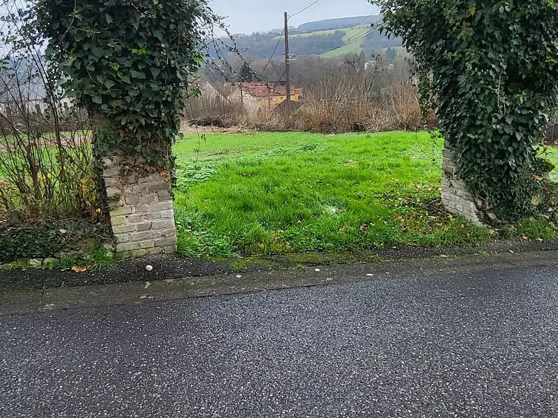 Terrain, 3 374 m²