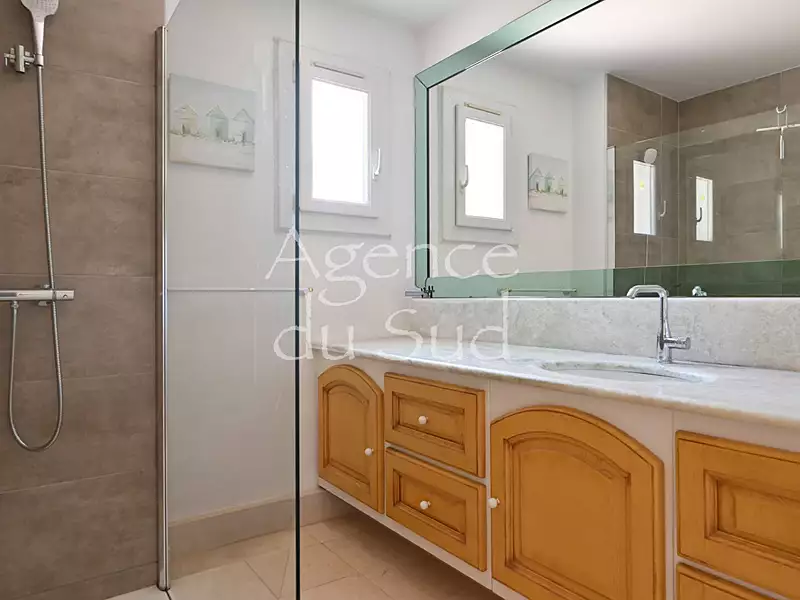 Maison, 162 m²