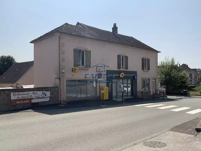Immeuble, 130 m²