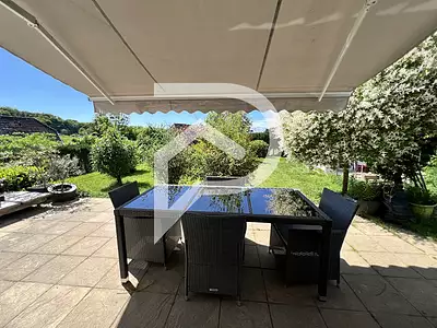 Maison, 169 m²
