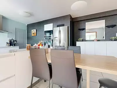 Maison, 330 m²
