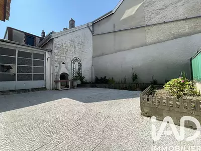 Maison, 185 m²