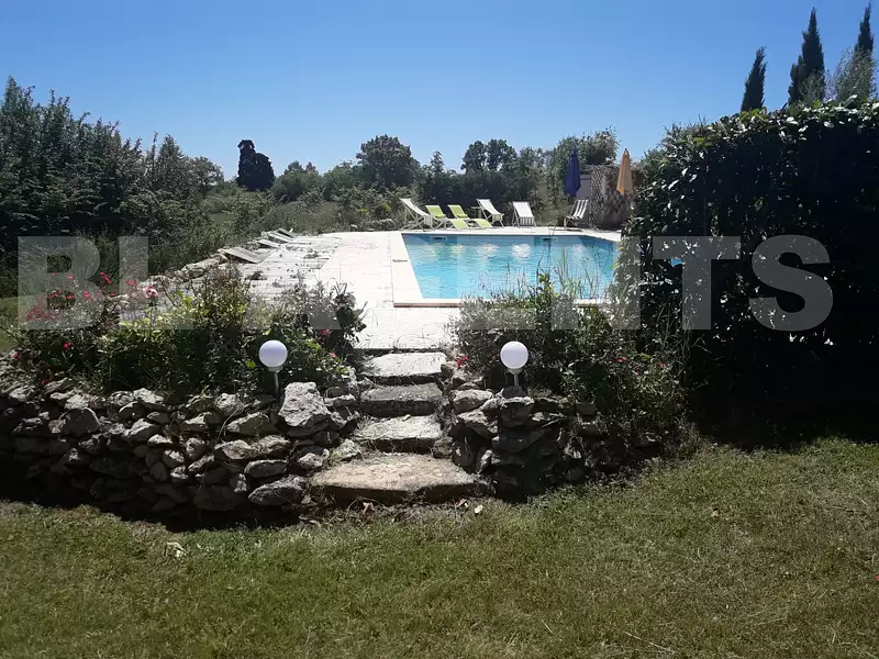 Maison, 147 m²