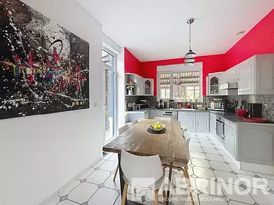 Maison, 190 m²