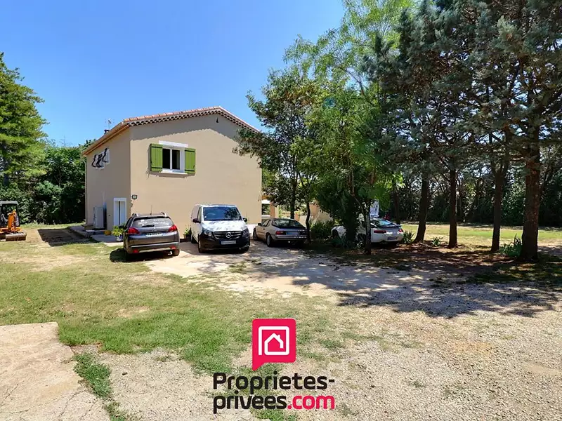Maison, 147 m²