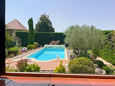 Maison, 271 m²