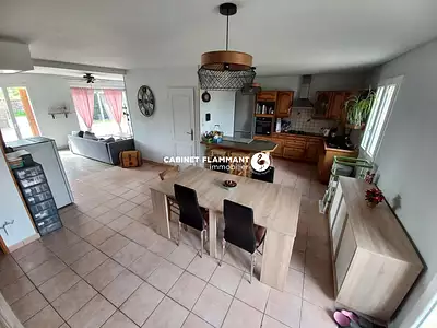 Maison, 192 m²