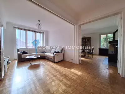 Maison, 206 m²