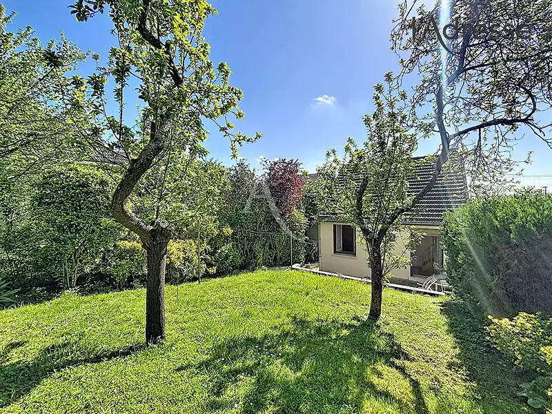 Maison, 110 m²